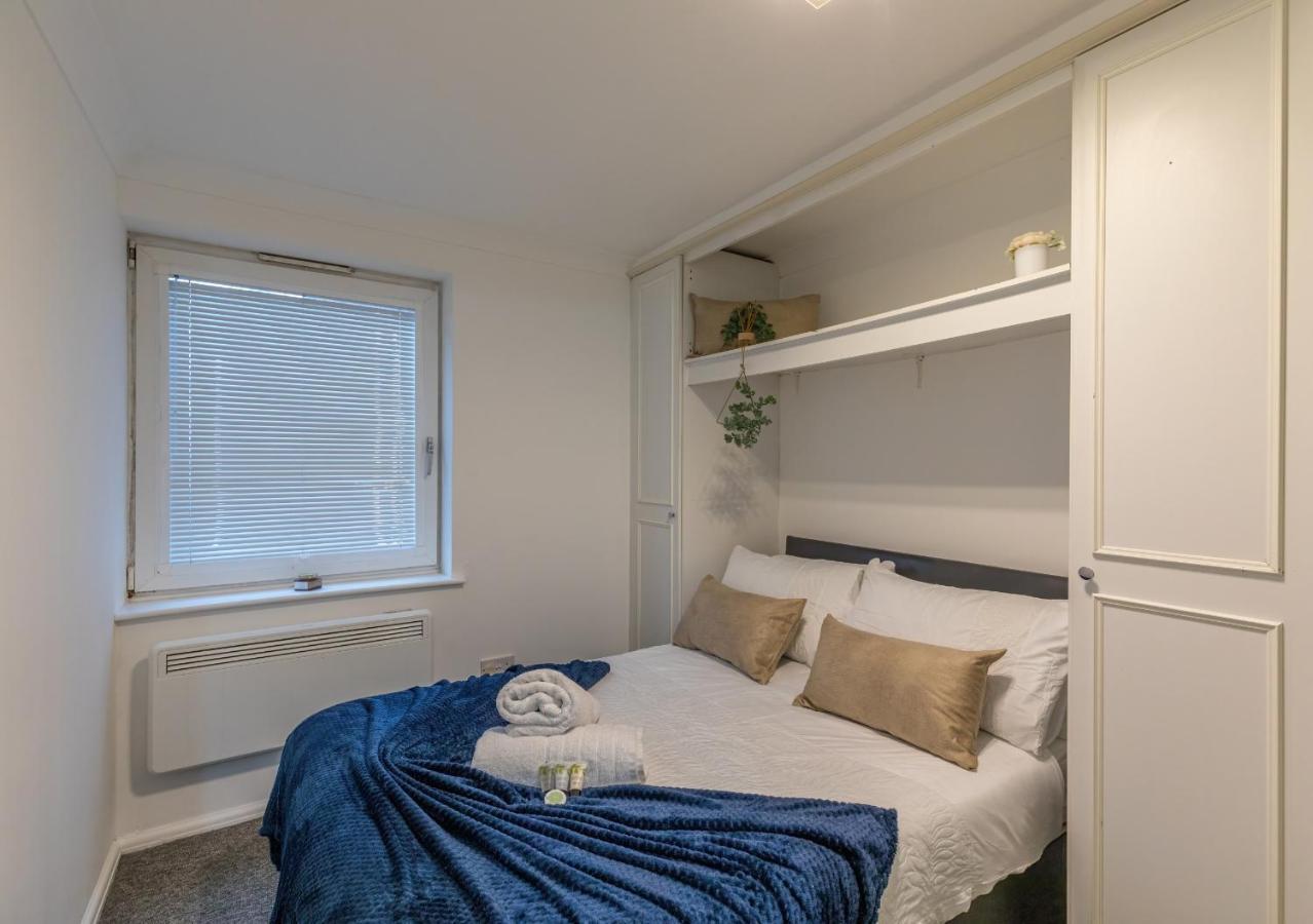 Luxury Hollywood Getaway In The Heart Of The City Brighton Екстериор снимка